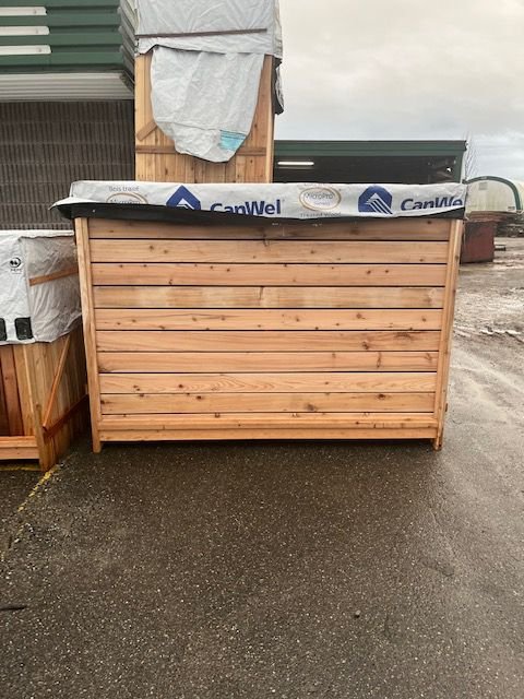 Horizontal cedar fence panel in the yard